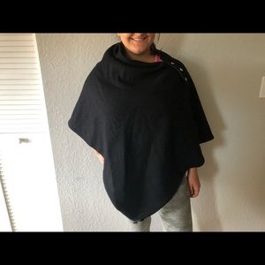 Cape Sweden black wool cape